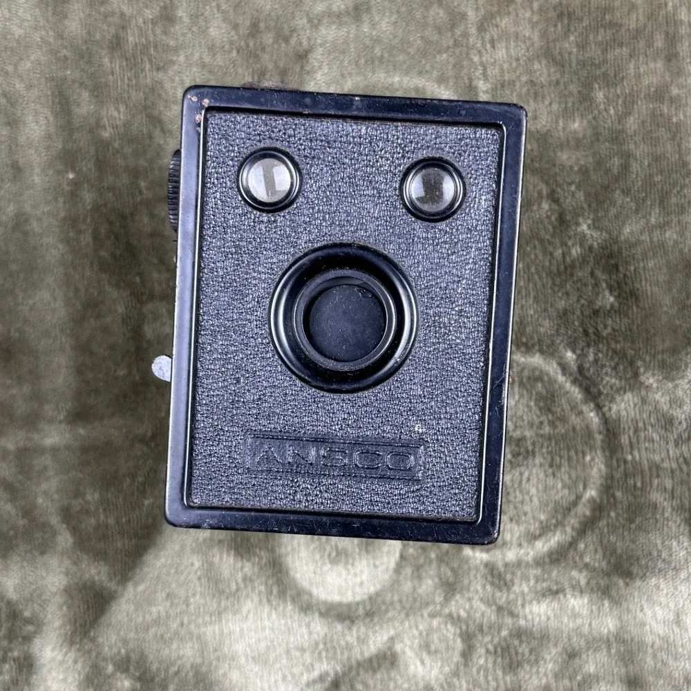 Vintage Ansco B2 Cadet Box Camera 120 Film Art Deco Black USA 1930s